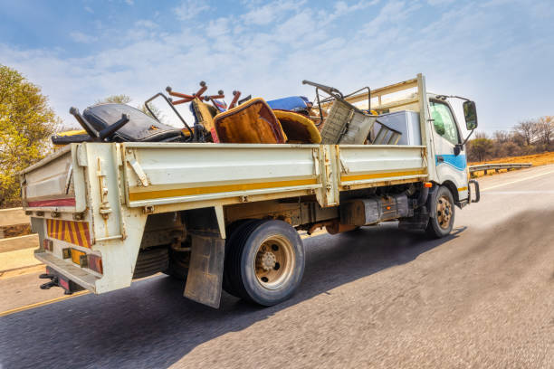 Best Junk Hauling Services  in Muskegon, MI